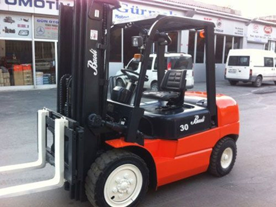 Forklift